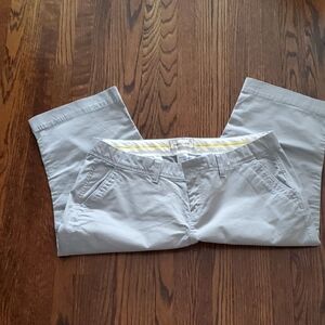 Old Navy Light Gray Capris